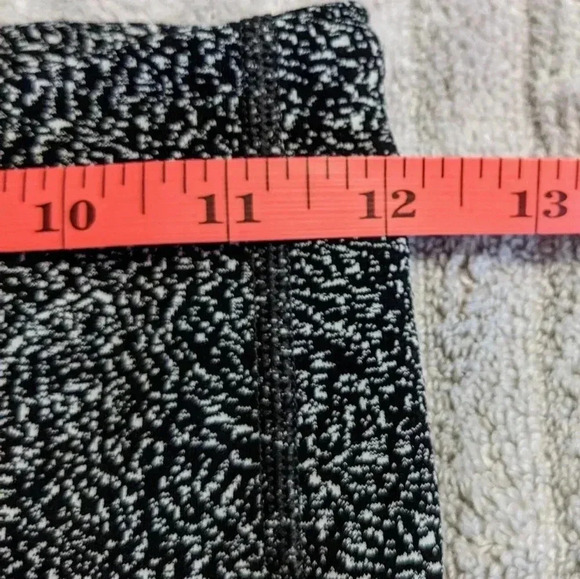 Athleta Leggings Womens XS Tight Black Lightning Static Workout Yoga Pocket - Picture 6 of 6